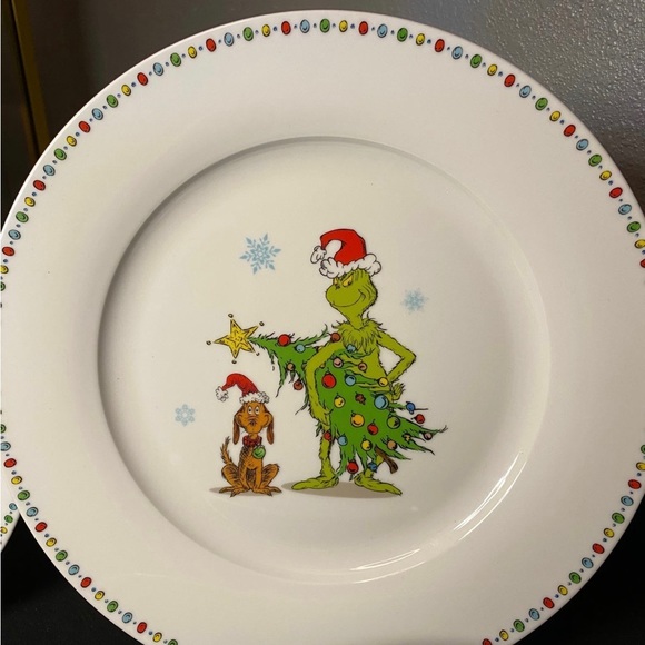 Kitchen Set Of Four Grinch Dinner Plates Poshmark